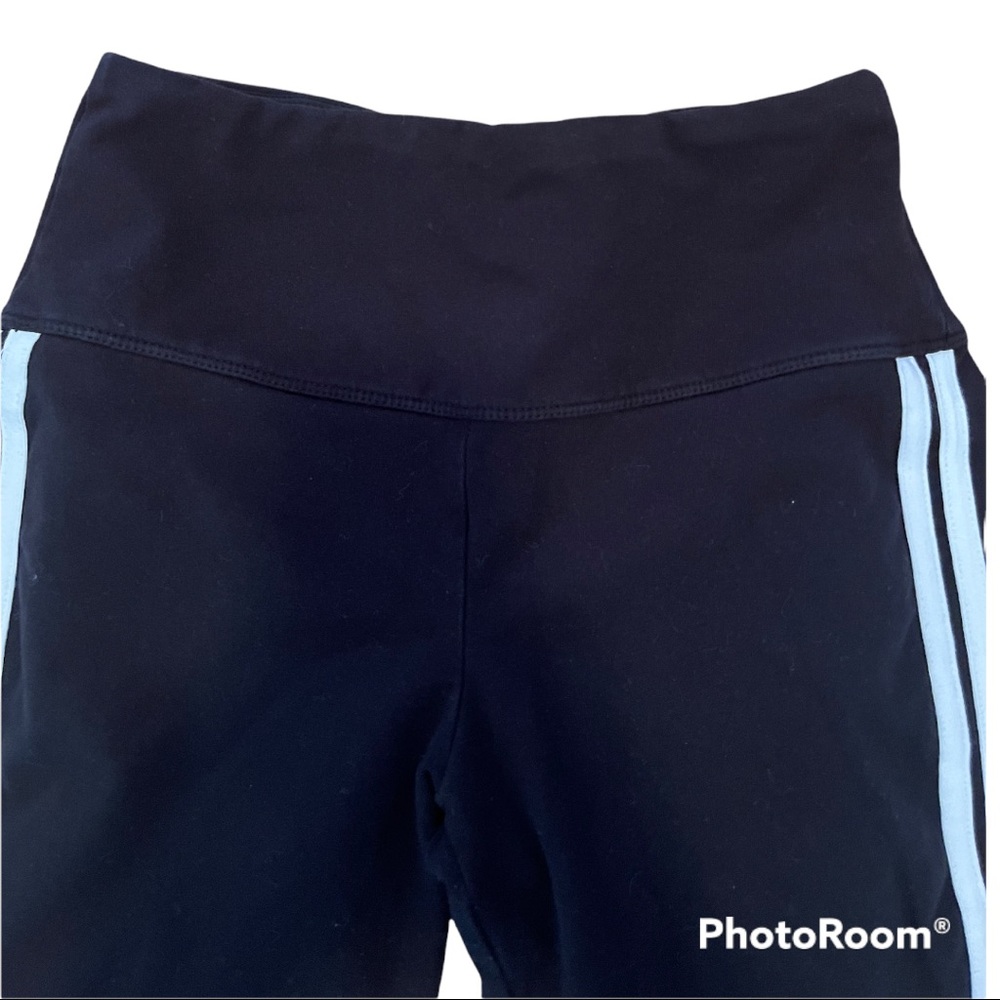 Ruby Ribbon Black Capri Leggings Size Medium - Picture 4 of 5